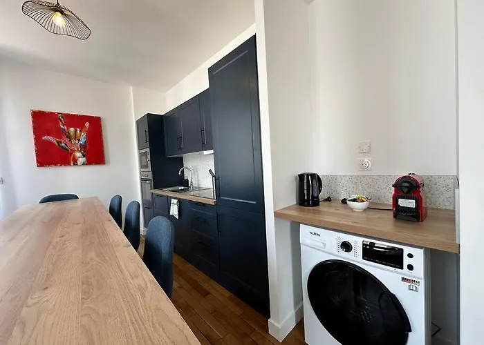 Lägenhet New Delhi, Ambiance Accueillante Et Eclatante